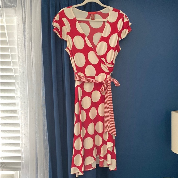 Signature by Sangria Dresses Signature By Sangria Red And White — free download